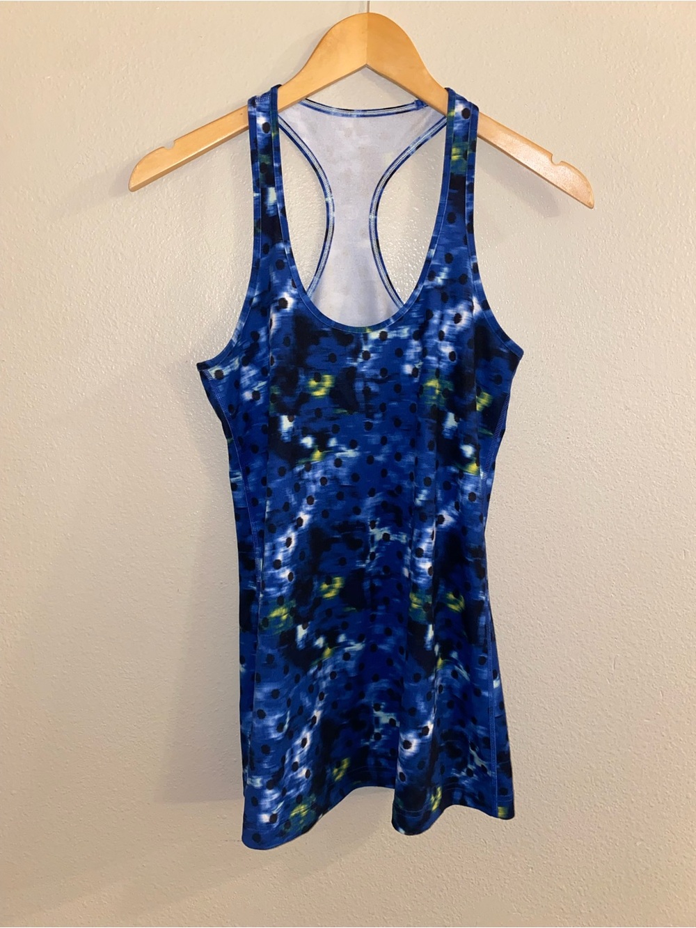 Title: Lululemon Cool Racerback Tank Windy Blooms Sapphire Blue Multi Size 6